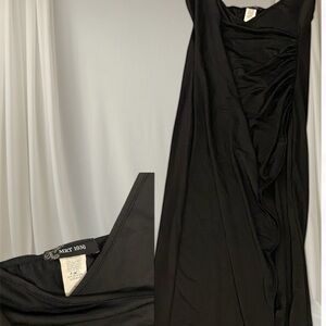 Chic Black Maxi Dress